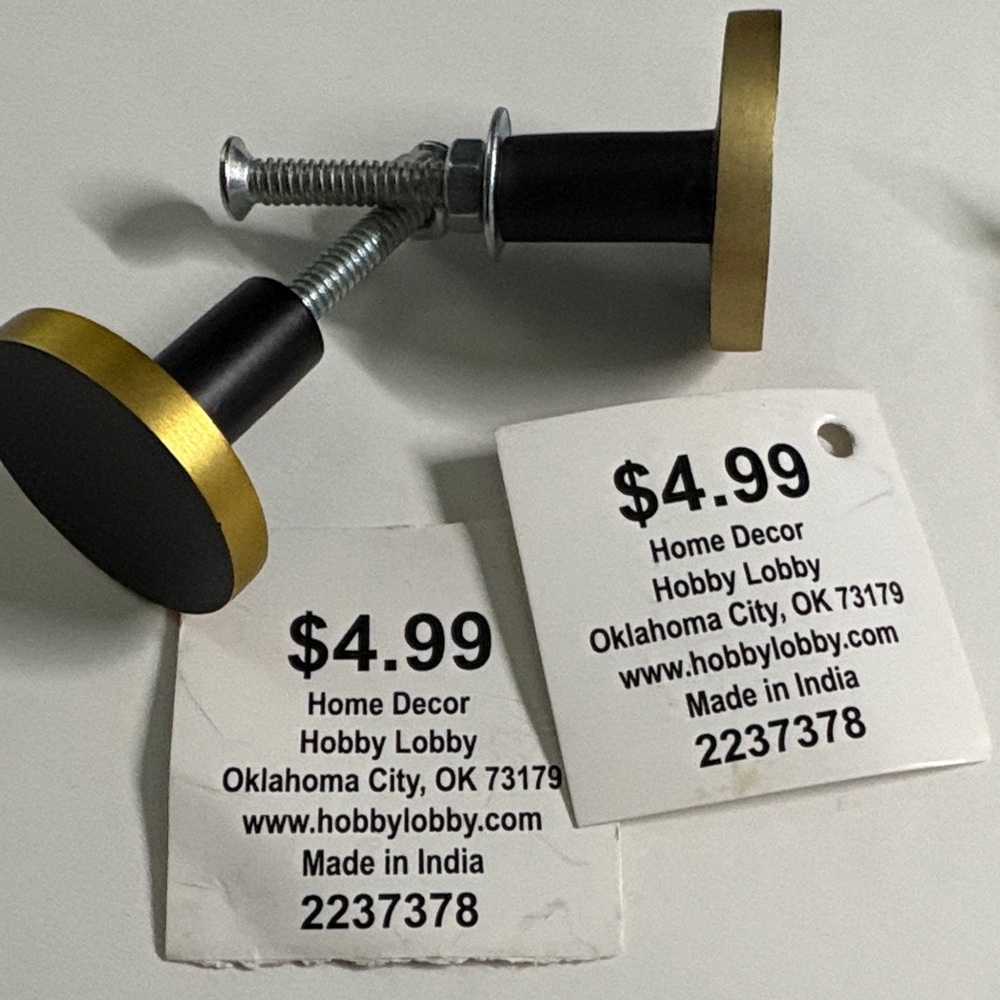 Gold and Black knobs 4 knobs total